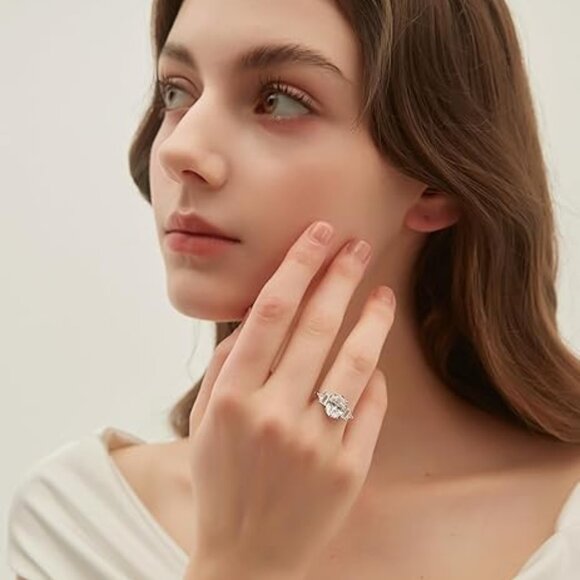 3CT 925 Sterling Silver Oval Cut Cubic Zirconia Engagement Ring Silver - Picture 5 of 6